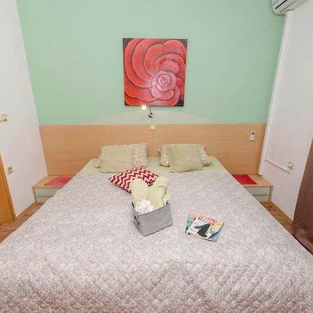 Apartman Precca Supetarska Draga Buitenkant foto