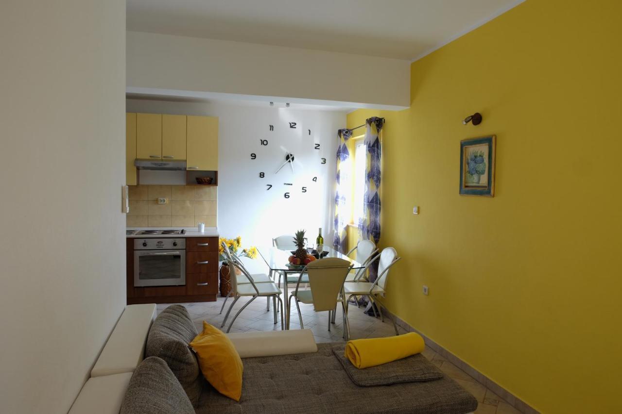 Apartman Precca Supetarska Draga Buitenkant foto